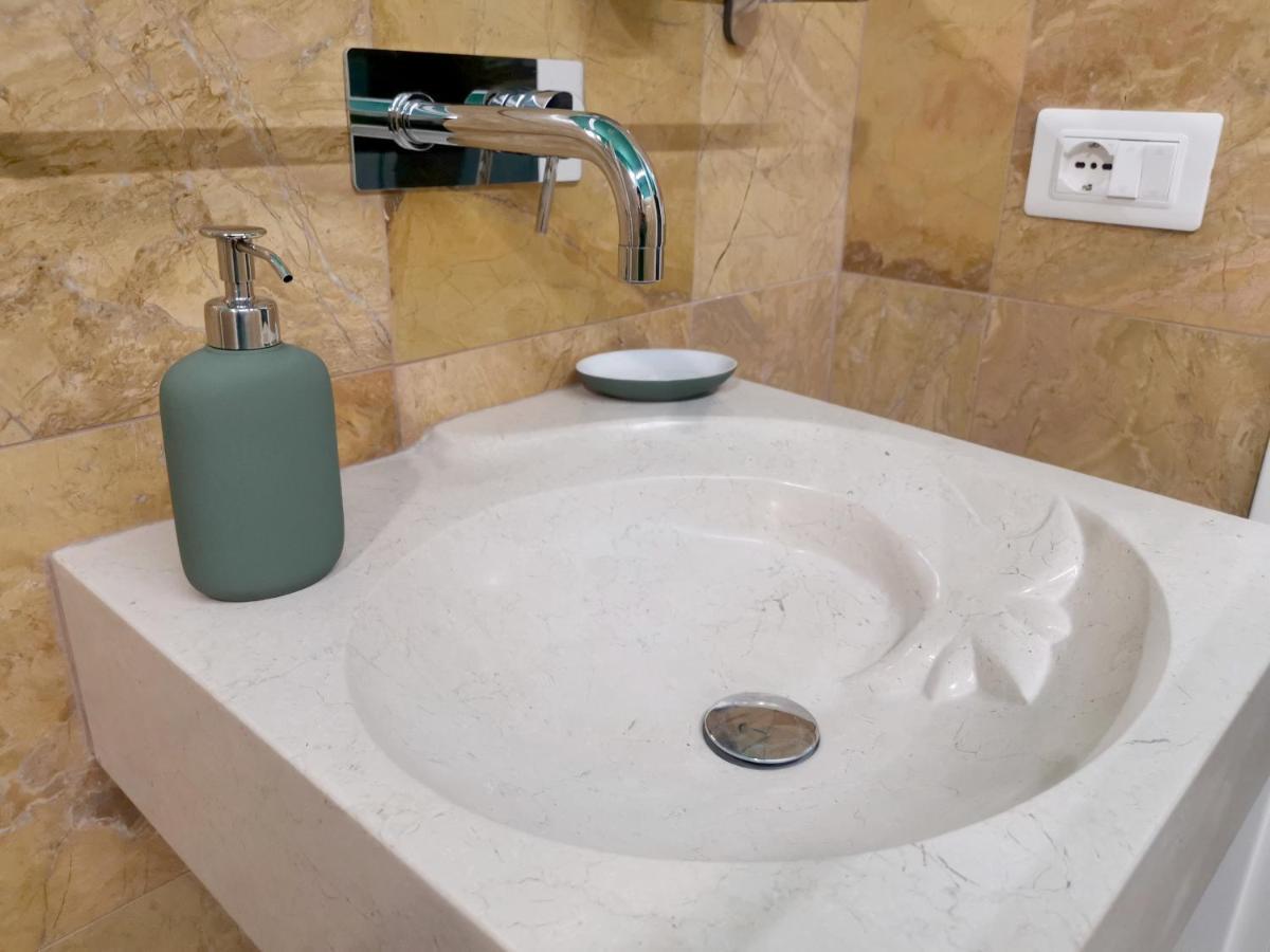 Speciale Tarshito Guesthouse בארי מראה חיצוני תמונה